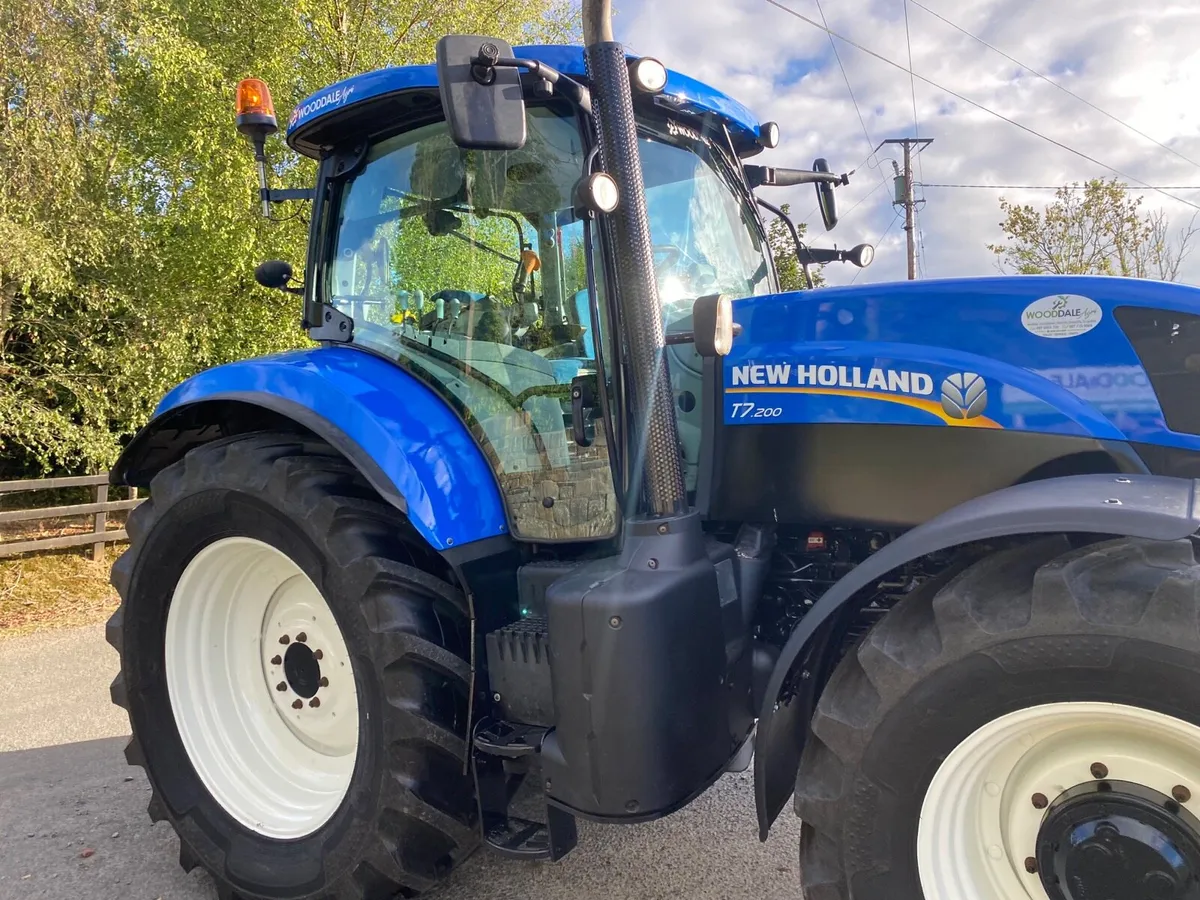 New Holland T7200 - Image 4