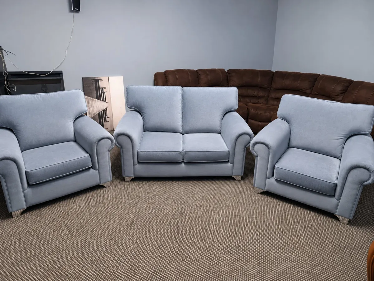 Sofas - Image 3