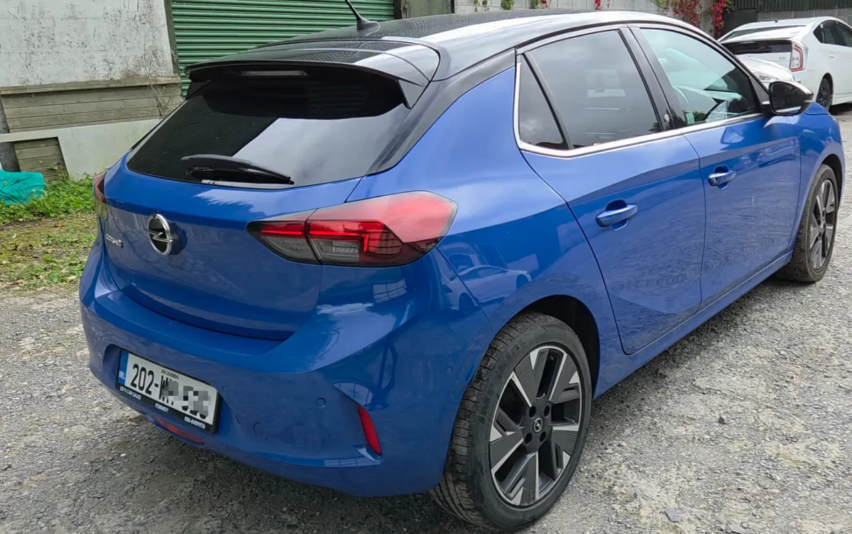Opel Corsa 2020 Elite 136 PS Electric 104km - Image 3