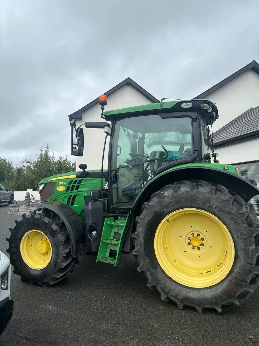 John Deere 6110R - Image 2