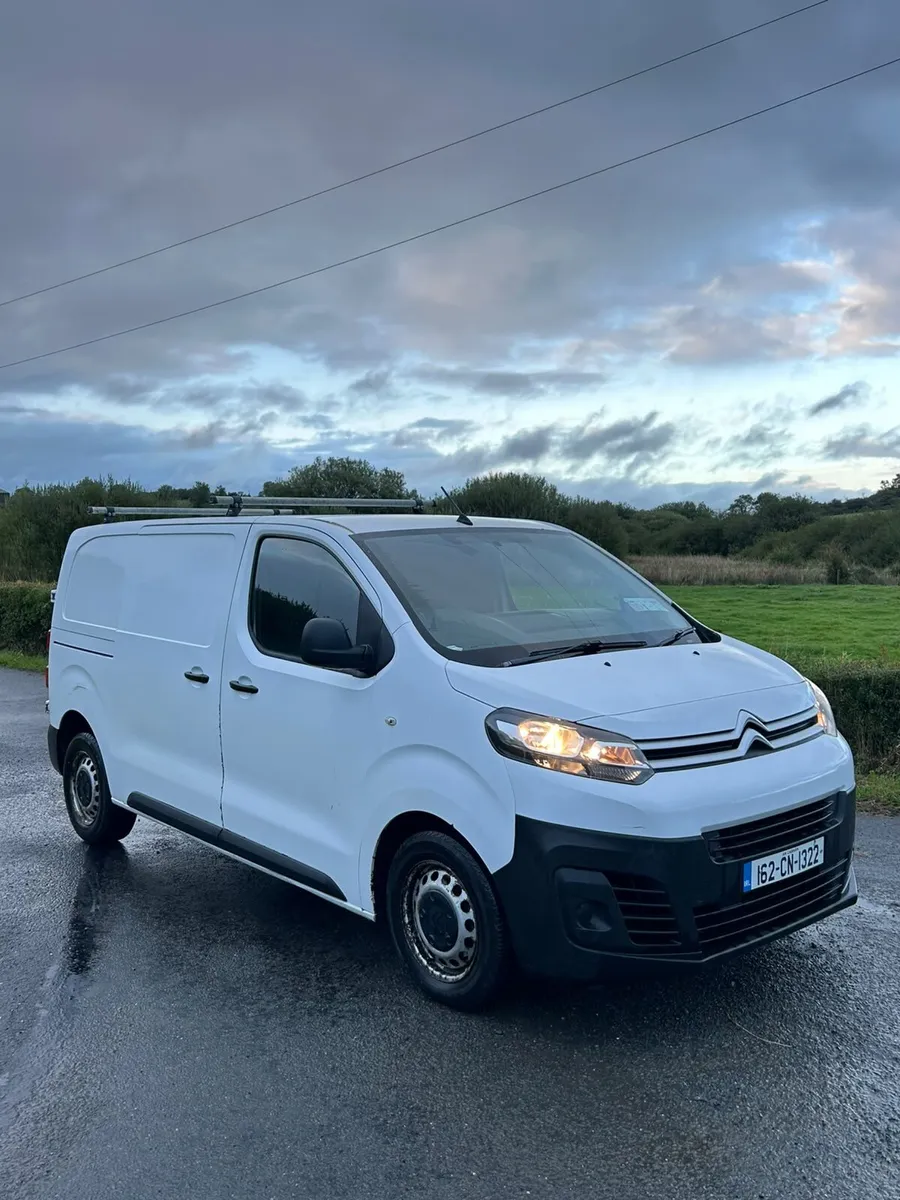 Van - Image 3