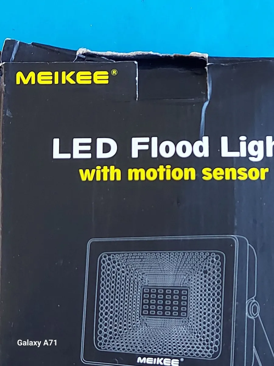 NEW Meikee Led Flood Light with Motion Sensor - Image 3