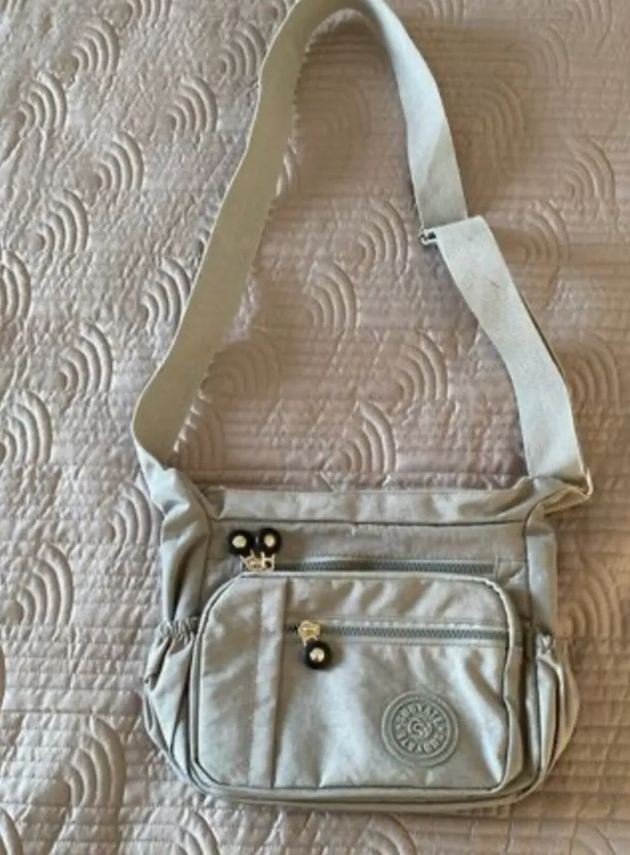 BNWT Grey Satchel Bag - Image 1