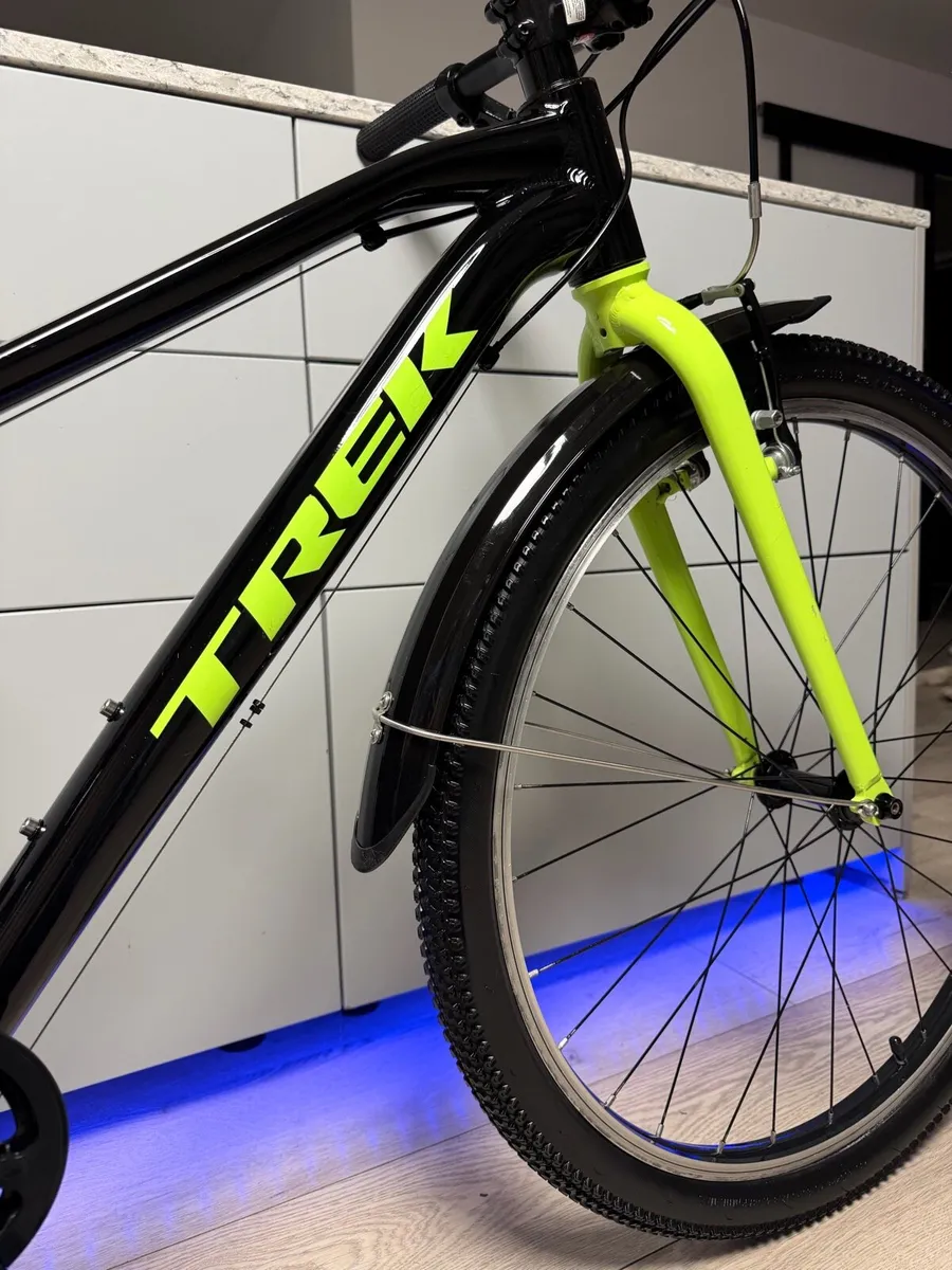 TREK Wahoo Junior Bike 26 inch - Image 3