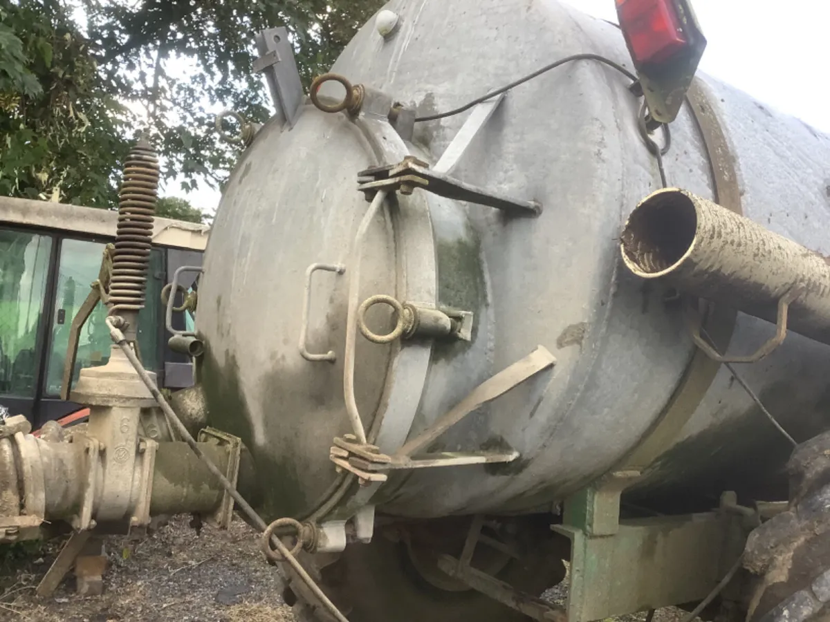 1600 gallon slurry tank - Image 4
