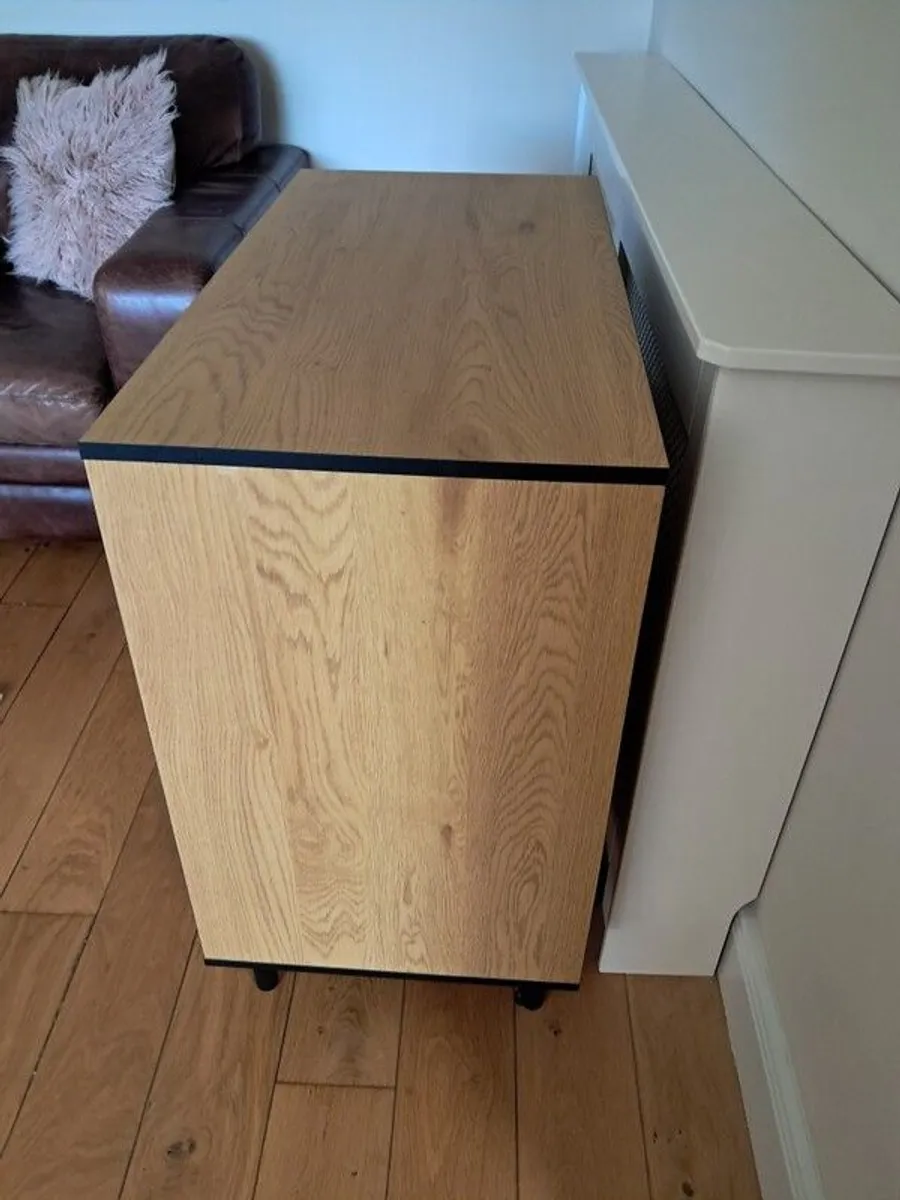 Chest of drawers - Image 2
