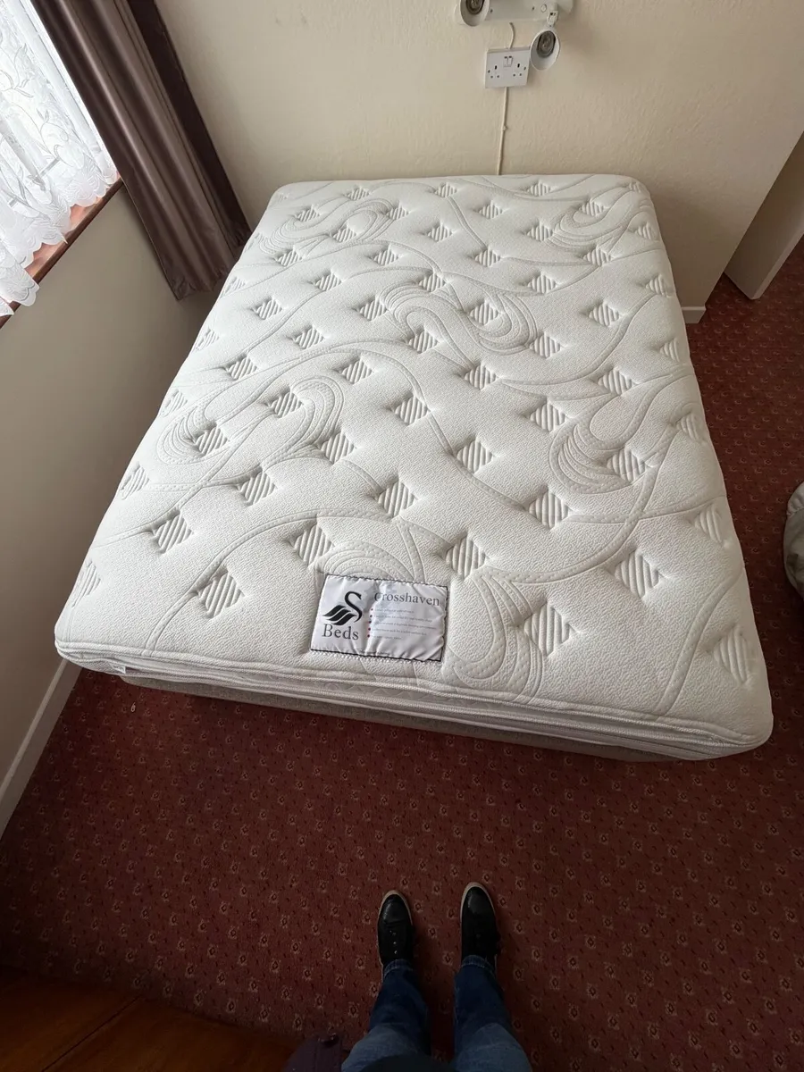 KayMed-  5ft bed with mattress included - Image 3
