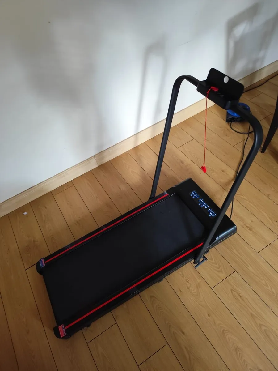 Treadmill - Image 1