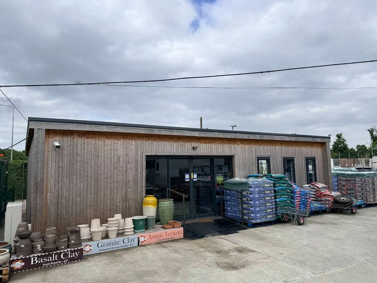 Timber Office / Home Building - Image 2