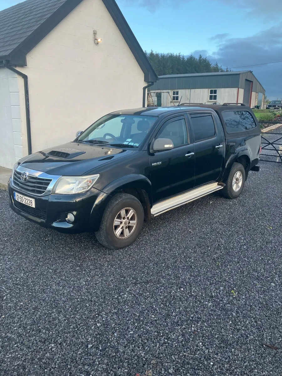12 Toyota Hilux CVRT 05/27 - Image 2