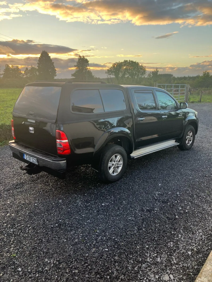12 Toyota Hilux CVRT 05/27 - Image 4