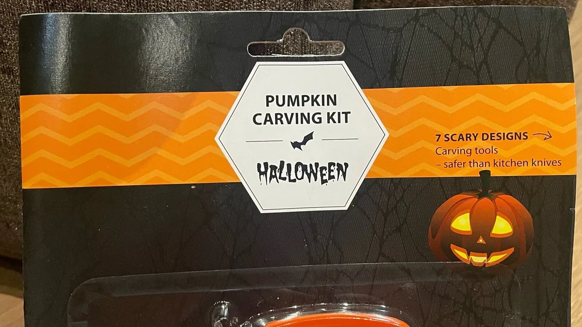 10x Pumpkin carving kits for kids  Halloween party - Image 3