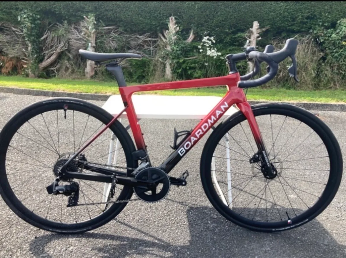 Mens Boardman 9.4 SLR Carbon Bicycle - Image 4