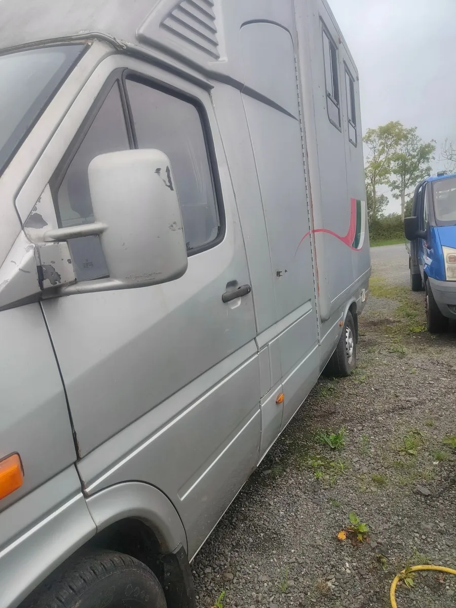 Mercedes-Benz Sprinter 2005 - Image 4