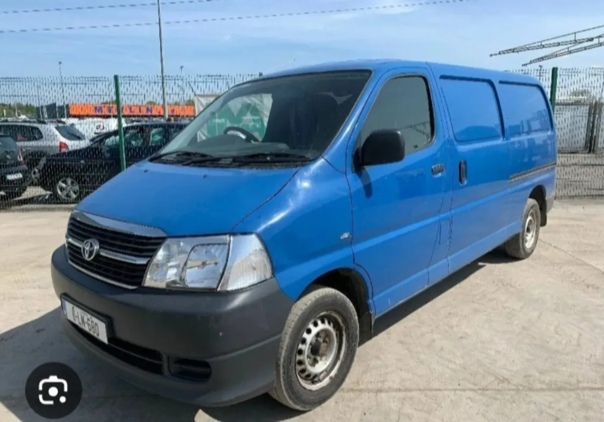 Has anyone got a toyota van 2010 to 2013 - Image 1