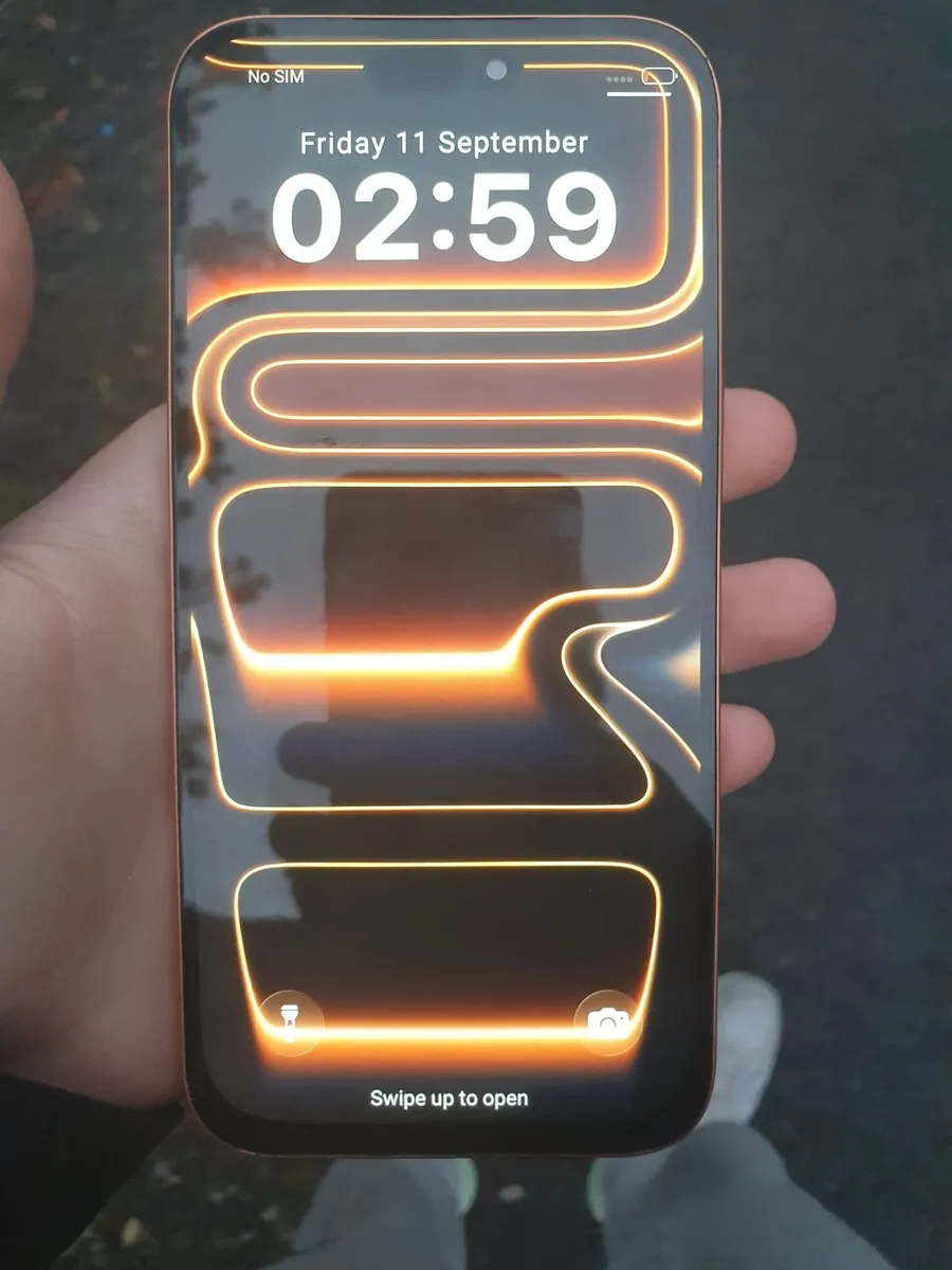 Iphone 17 - Image 4