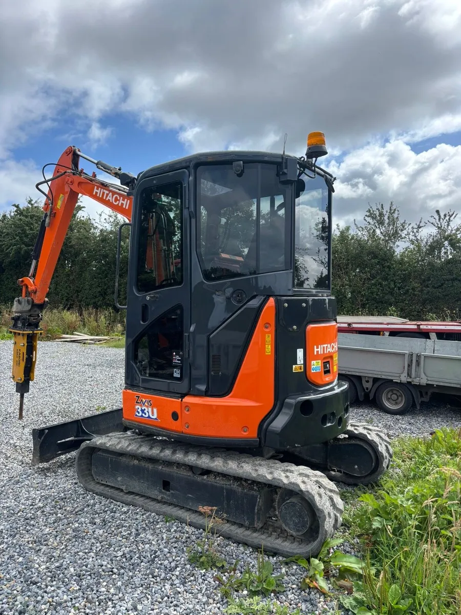 Hitachi 33u - Image 1
