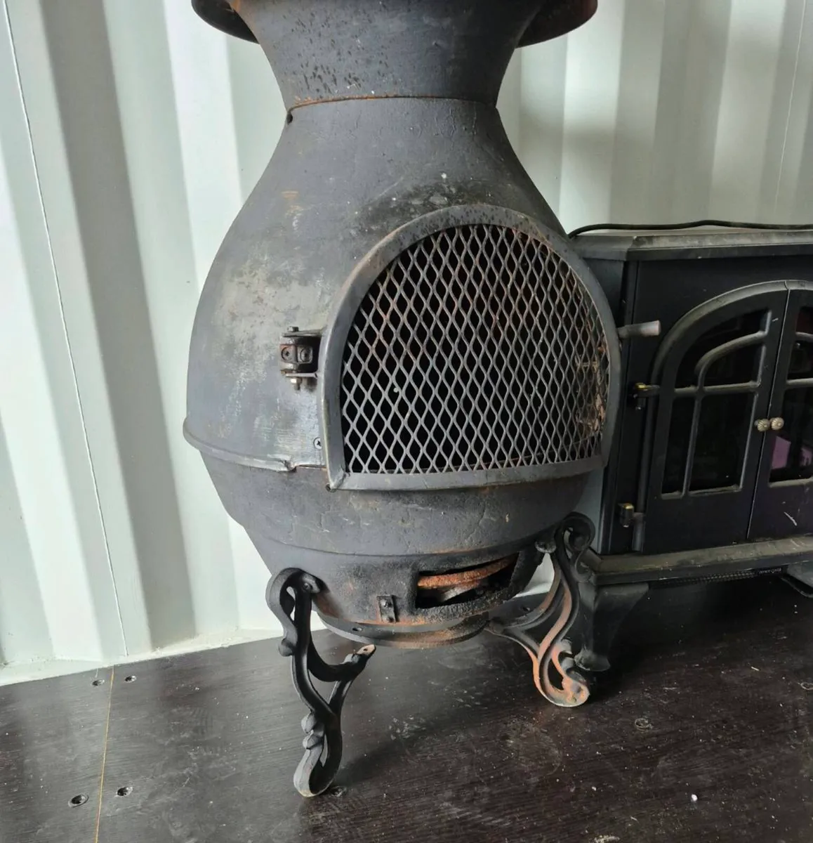 GARDECO TOIEDO CAST IRON CHIMENEA  IN BLACK. MATER - Image 2