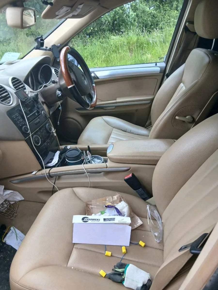 Mercedes Ml 280 - Image 3