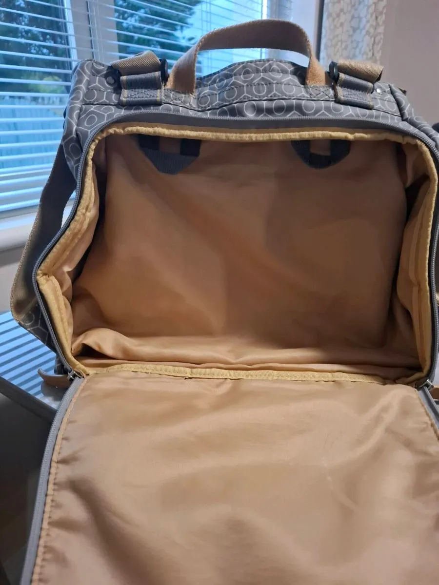 Pacapod nappy changing bag - Image 4