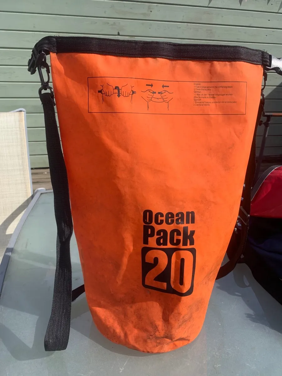 Sports bag … carry all - Image 2