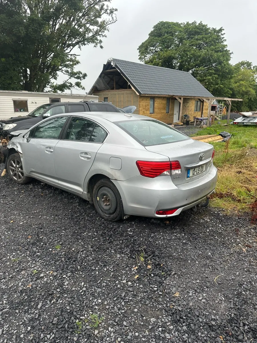 2012 Avensis breaking - Image 2