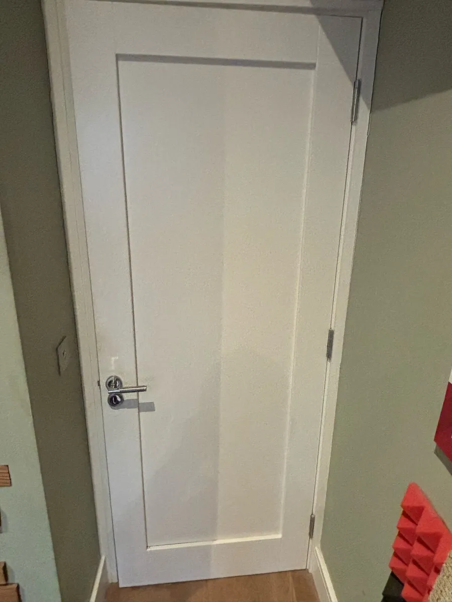 Internal doors - mint condition - Image 2