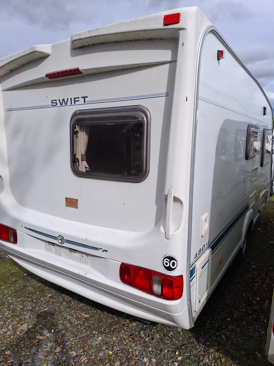 Starter 2 berth caravan - Image 3
