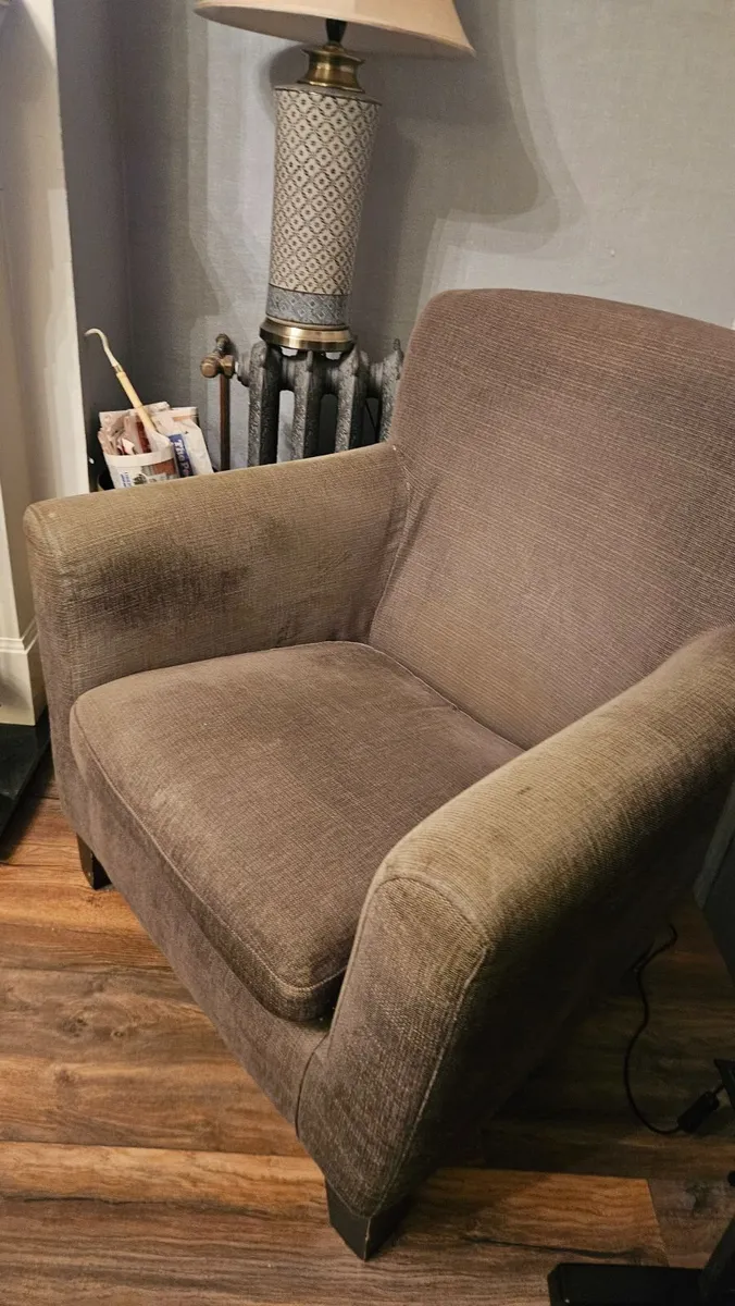 Armchair - Image 3