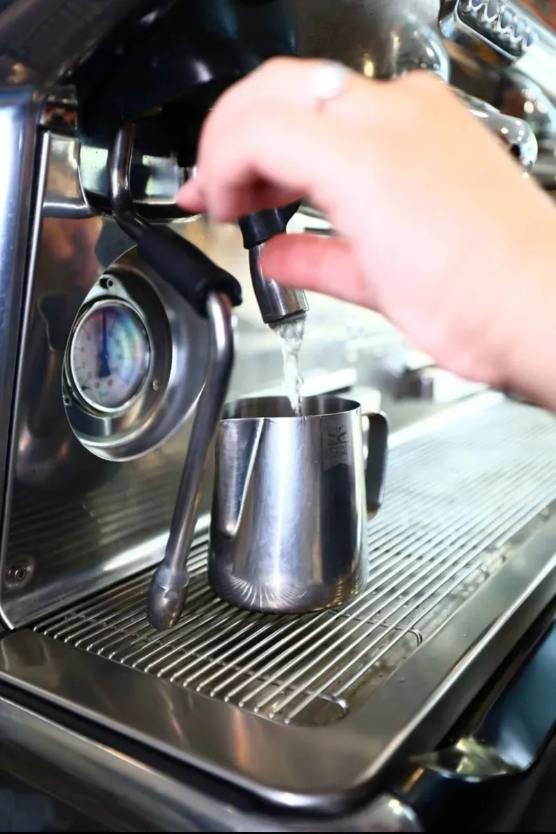 FEAMA EMBLEMA - Espresso Machine - Image 4