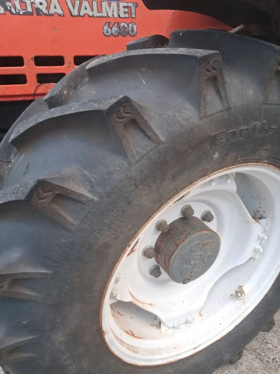 660 Valmet for sale - Image 4