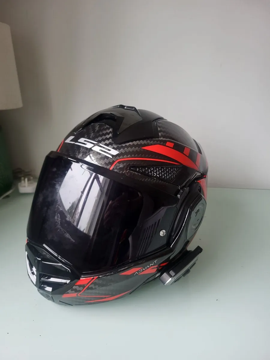 LS2 advant X Carbon fibre. - Image 2