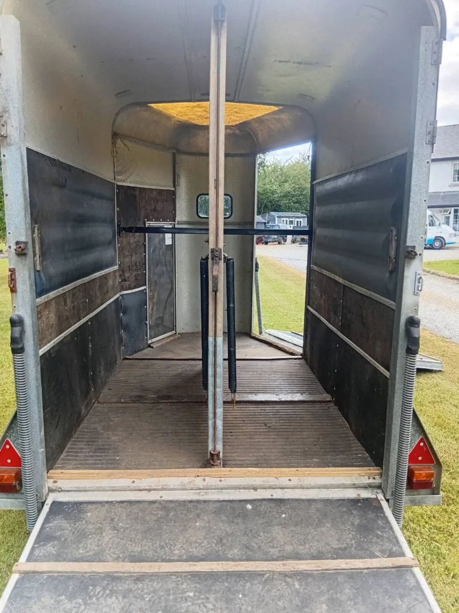 Ifor Williams horsebox - Image 4