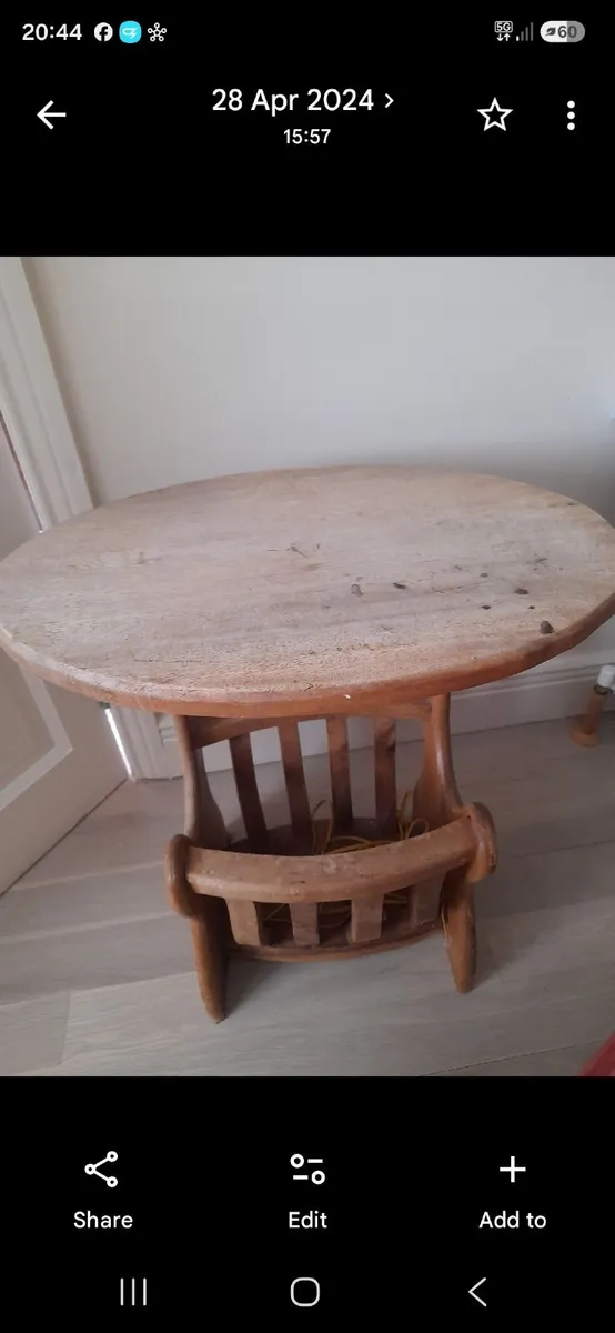 Hall/Lamp table with magazine rack - Image 2