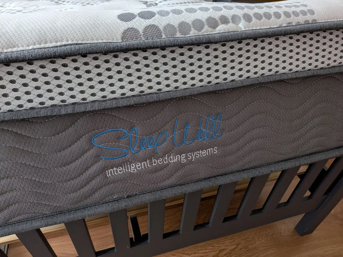 King size Bed set - Image 4