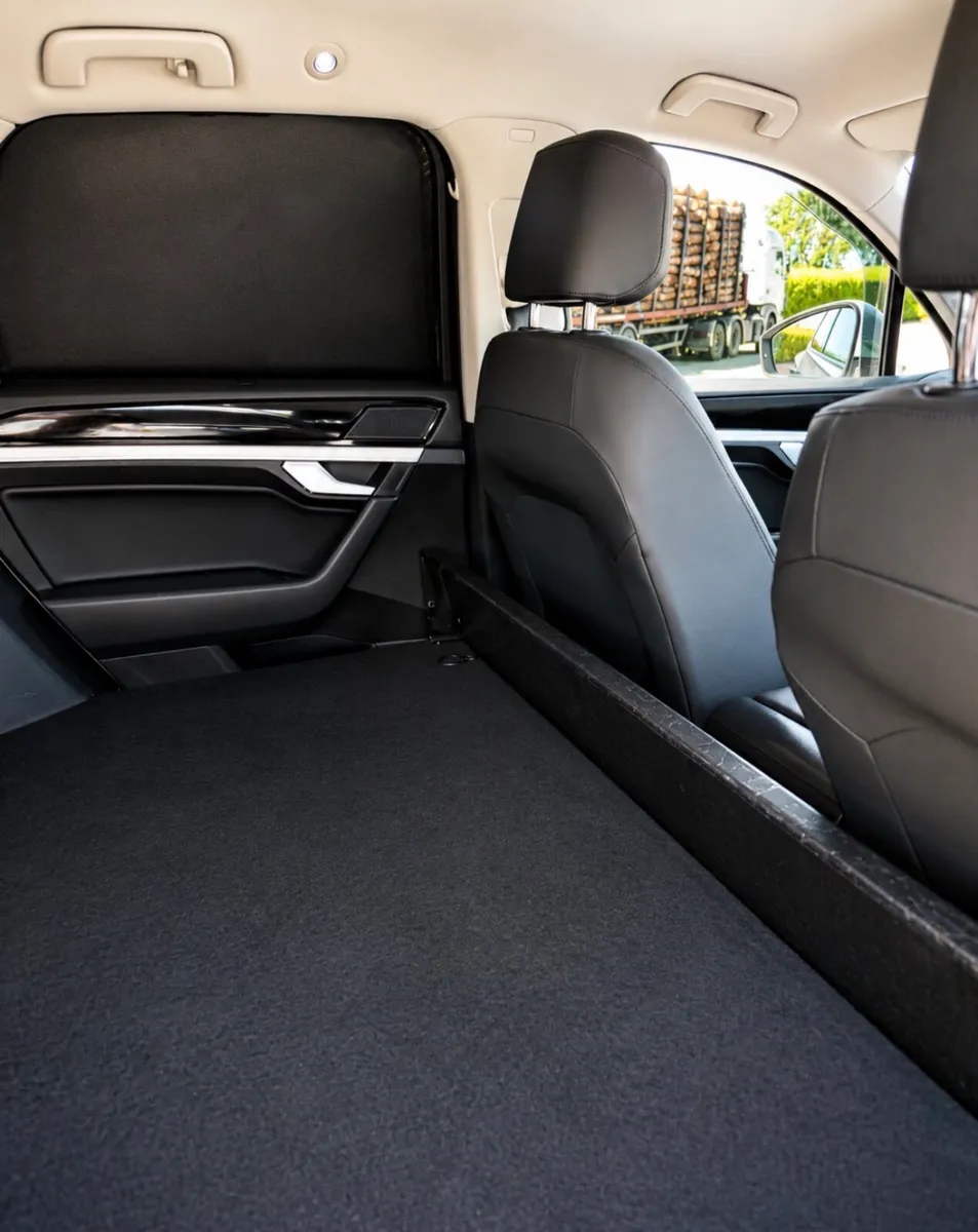 VW Touareg Commercial R-Line Kit 2019 - Image 4