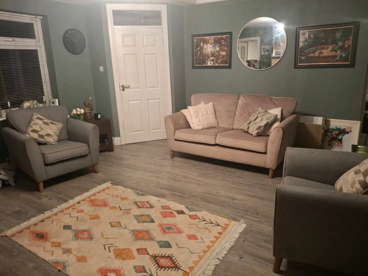 Modern Castledavitt Furniture 3 Piece Suite - Image 1