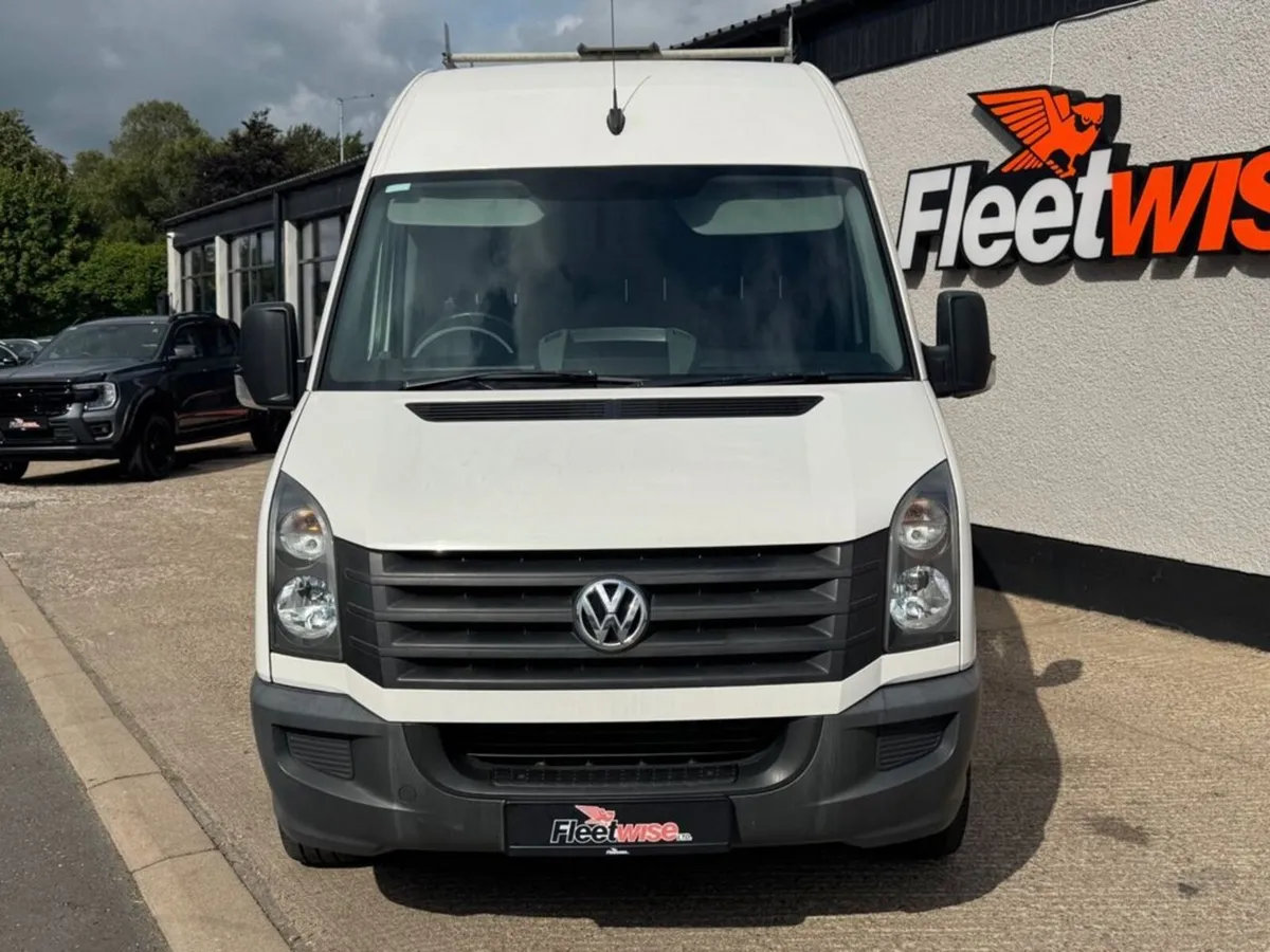 2.0 TDI BlueMotion Tech CR35 Panel Van 5dr Diesel - Image 2