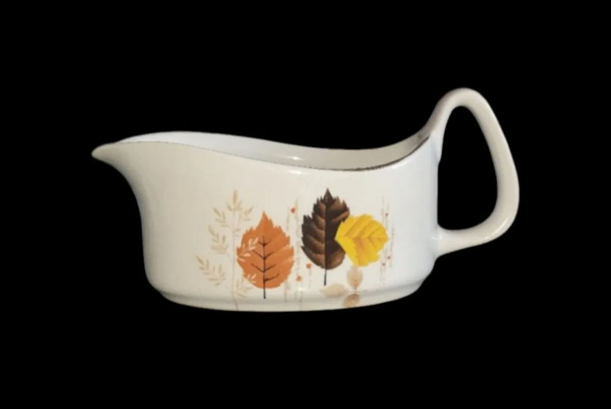 Pristine Vintage Arklow Pottery Gravy Boat - Image 1