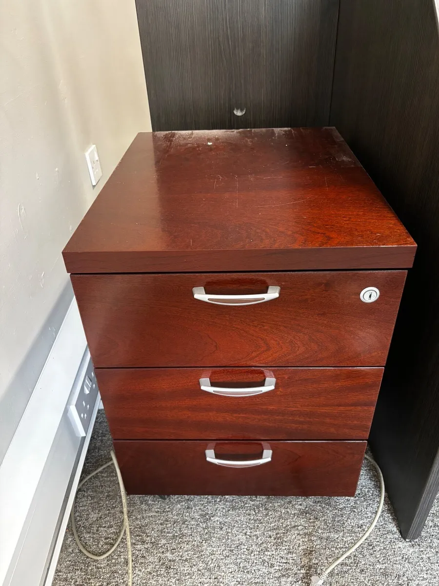 Furniture - Image 4