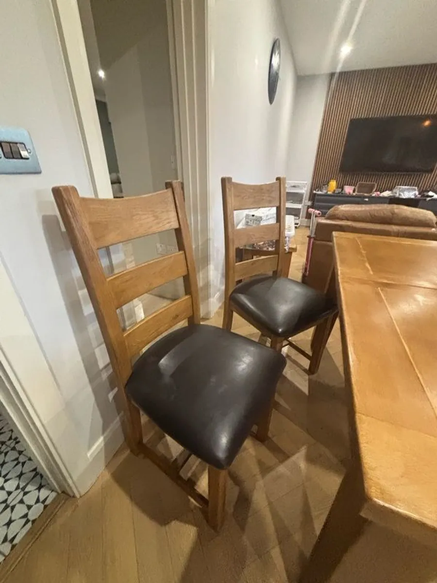 Dining table & 4 chairs - Image 2