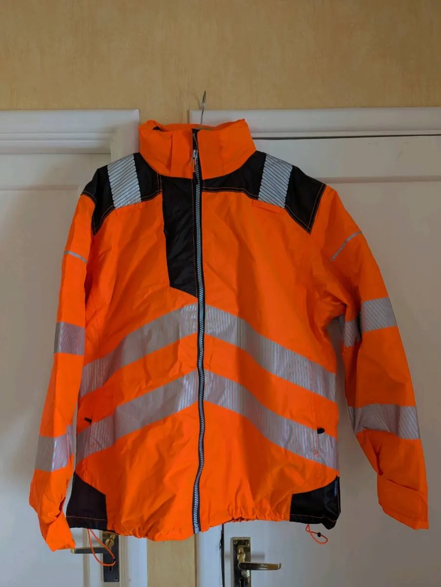 Portwest T400 Winter Jacket, XXL - Image 3