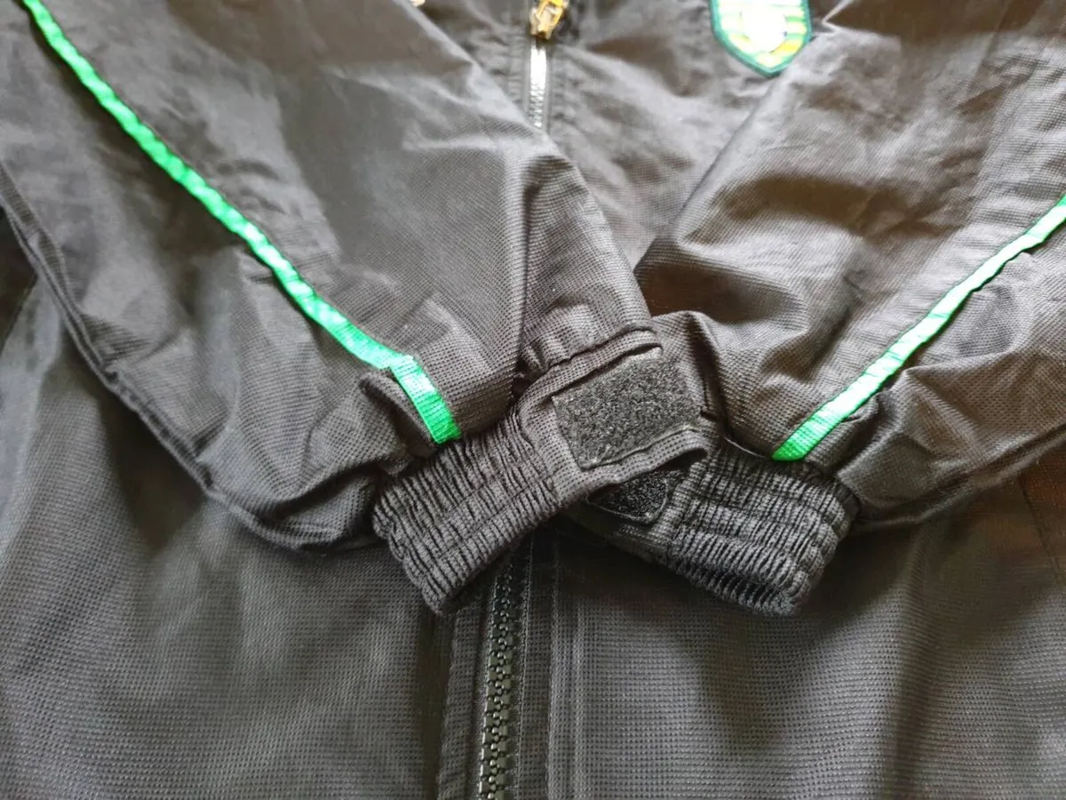 Donegal Gaelic Football Coat 2010 to 2011 - Image 4