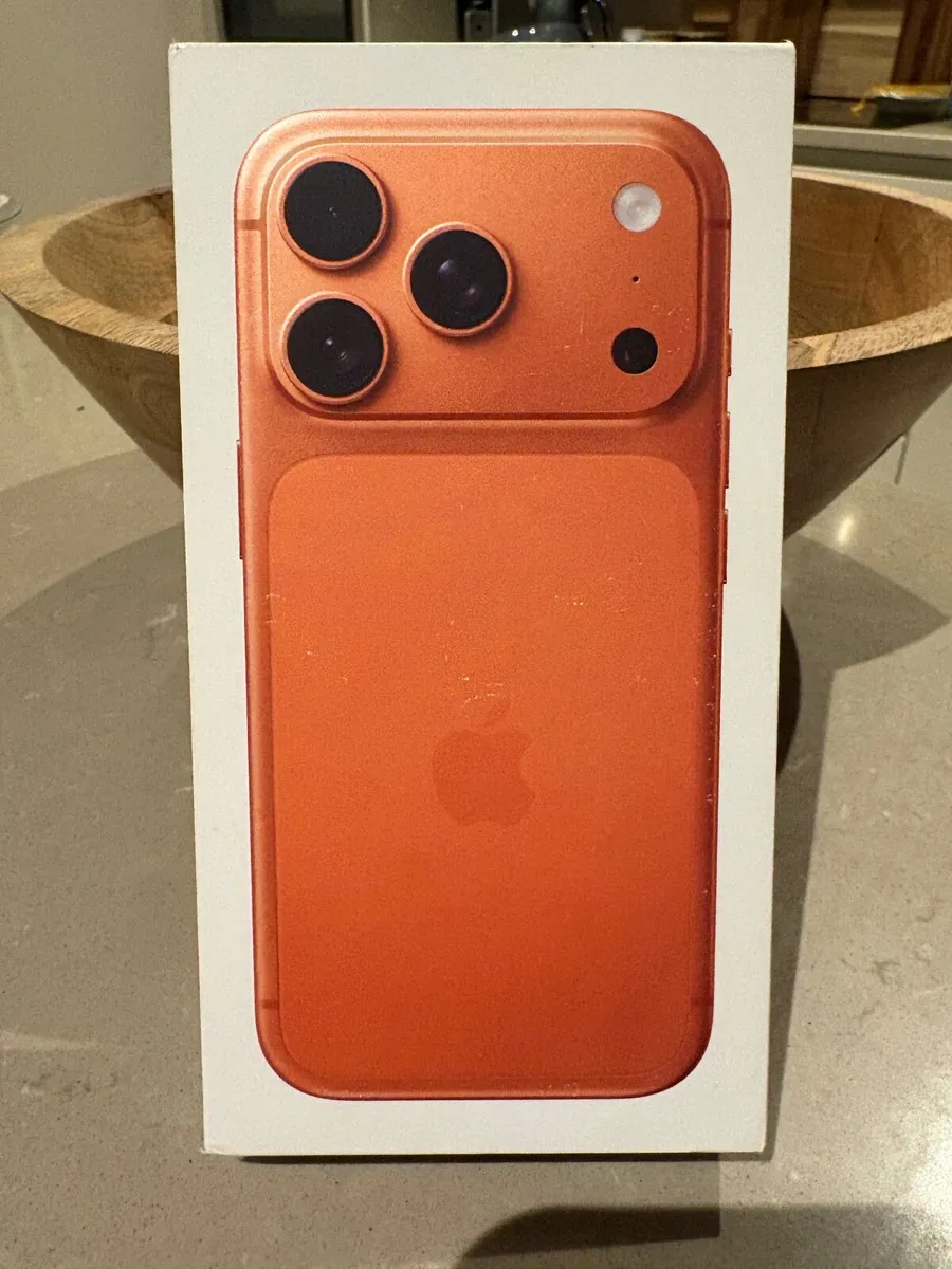 iPhone 17 Pro - Image 1