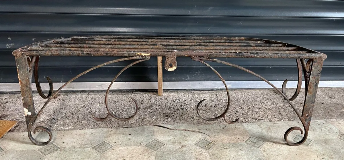 Steel Decorative Clothes Rack - Image 3