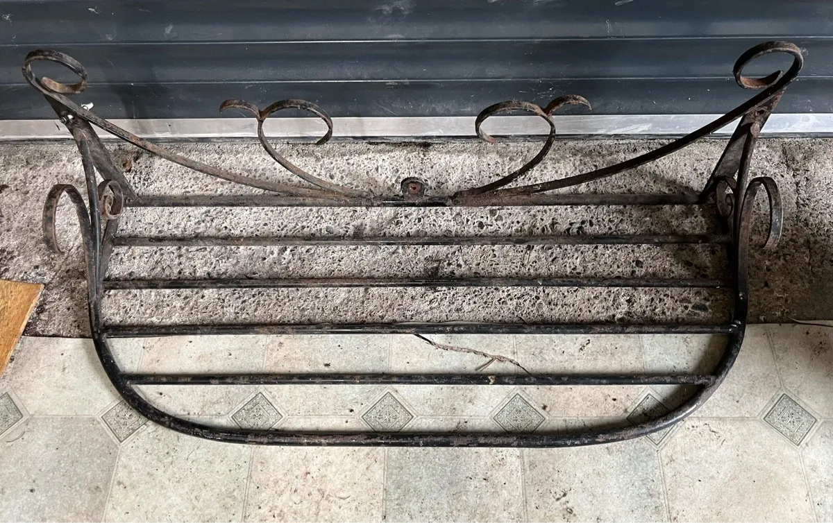 Steel Decorative Clothes Rack - Image 2