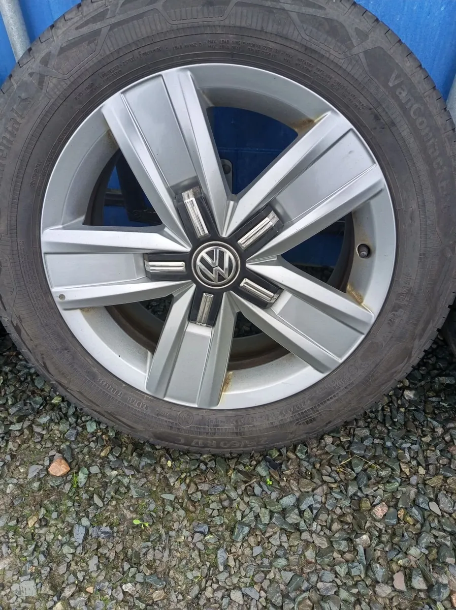 Vw transporter t5 t6 17" Davenport alloys - Image 2