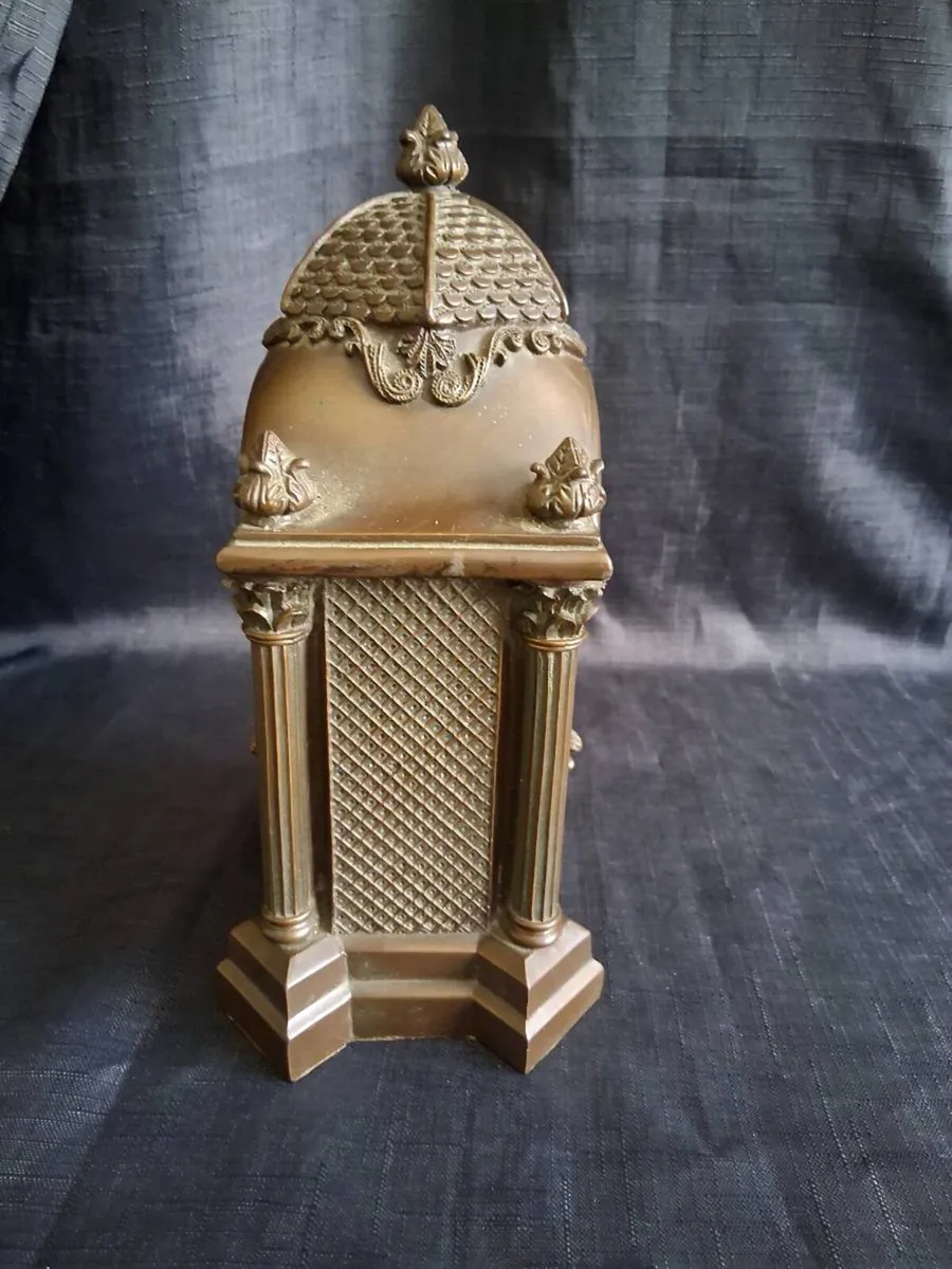 Genesis Bronze Oval Clock - Image 3