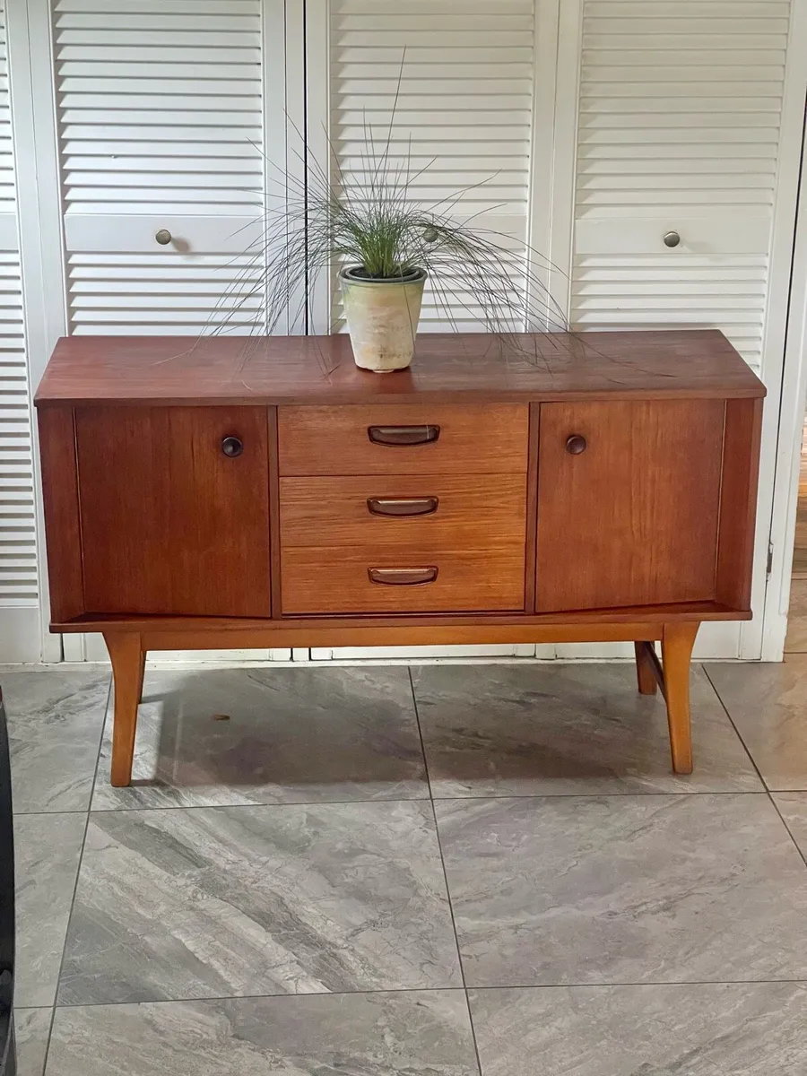 Mid century sideboard - Image 2