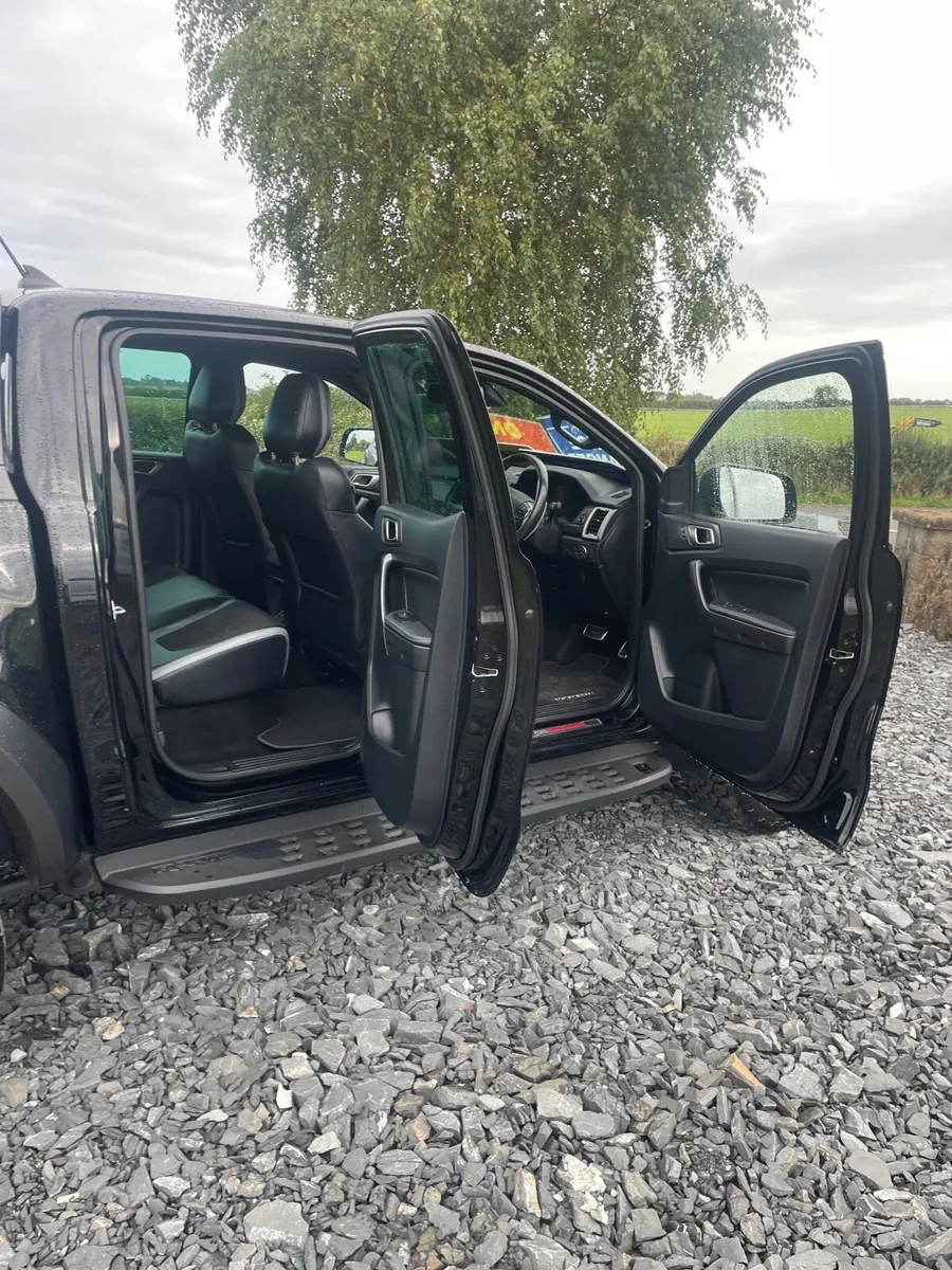 Ford Ranger raptor  one owner - Image 2